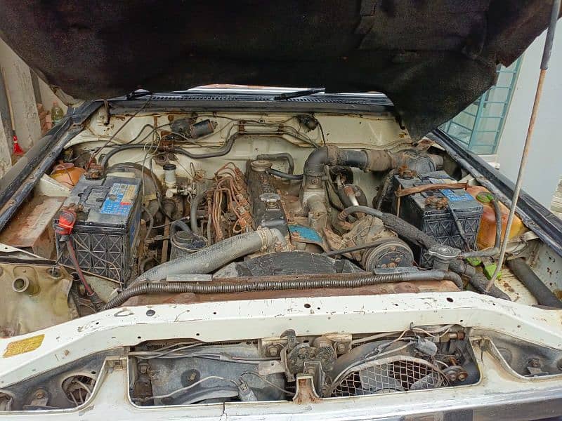 Nissan Safari 1985 3