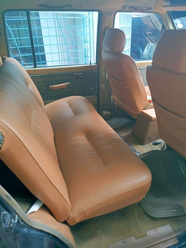 Nissan Safari 1985 8