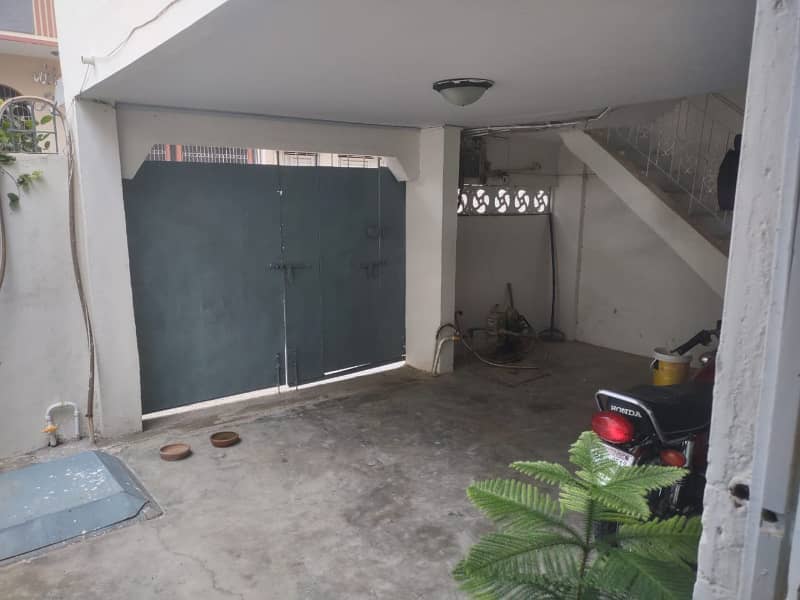 240 SQ YARDS BUNGLOW AT NORTH KARACHI 11A FOR SALE 6