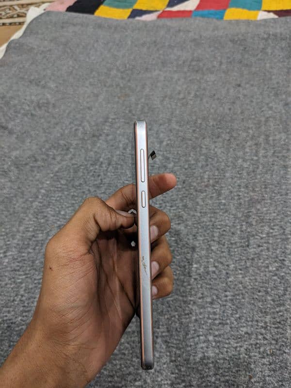 Nokia 7.1 panel to Bentley 6