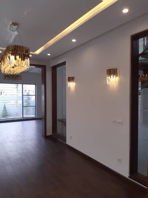 Brand New Luxurious Apartment For Rent 1