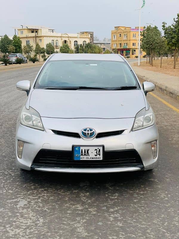 Toyota Prius 2012 7