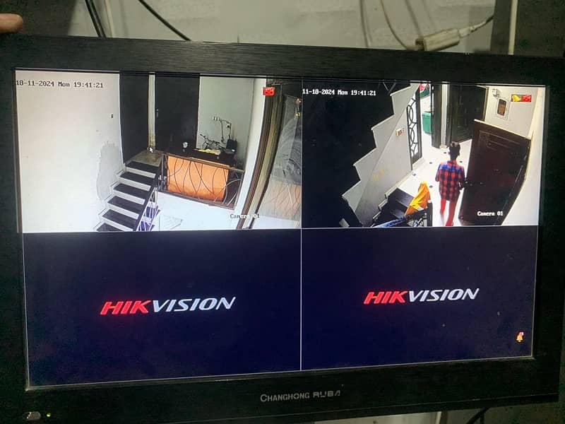 Hikvision 2 mp Camera Hikvision Dvr 4 ch bnc+dc power supply HDD 500gb 5