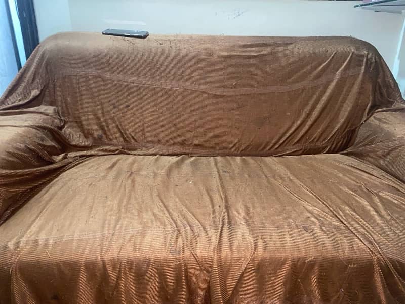 sofa for sell 7. seater 3