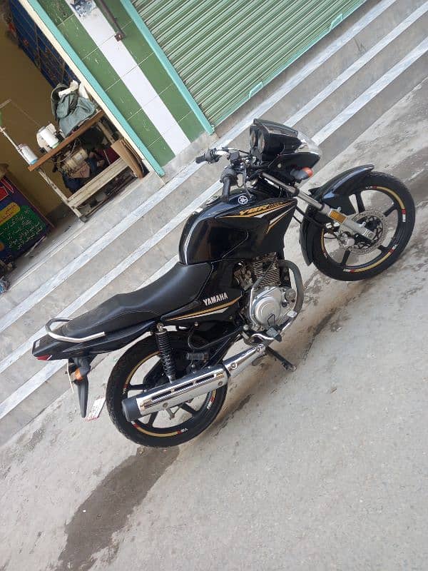 yamaha ybr 125 2021 model lush condition 3