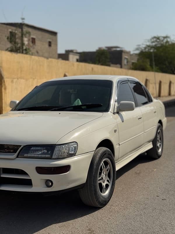 Toyota Corolla XE 1995 3