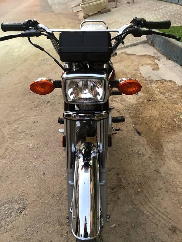 Honda CG-125 2024 un-registered (0 meter condition) 10 month invoice 3