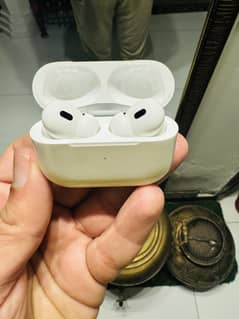 AirPods Pro 2 Lightning