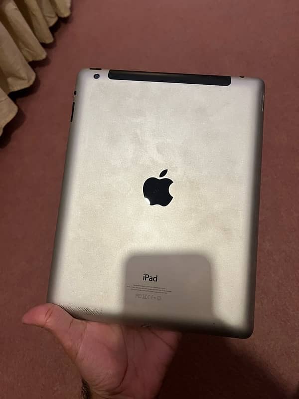 iPad 4th generation 1