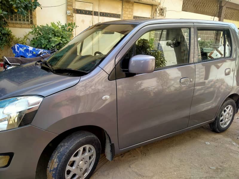 Suzuki Wagon R 2018 13