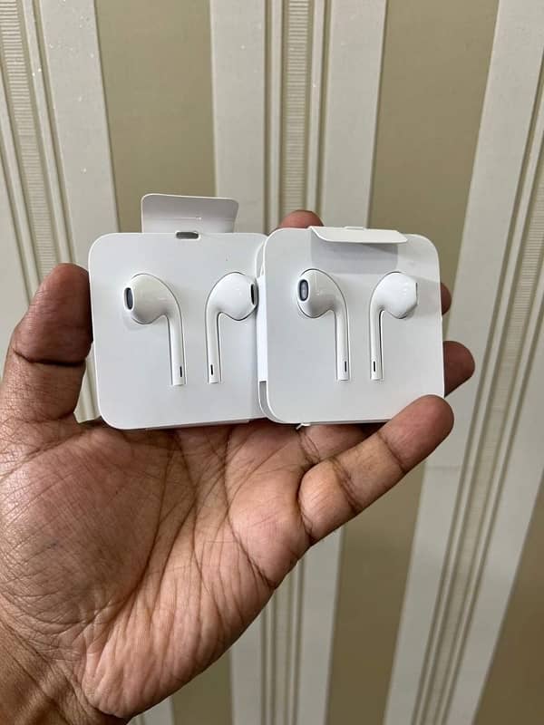 apple original box pulled Handfree 1