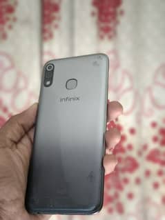 Infinix hot 8lite