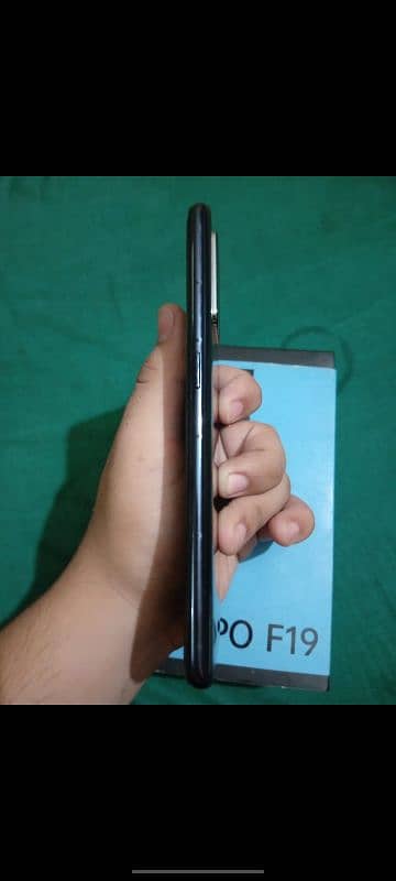 Oppo F19 1