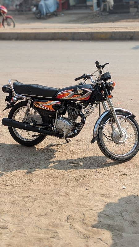 Honda CG 125 2022 model 10/10 condition 1