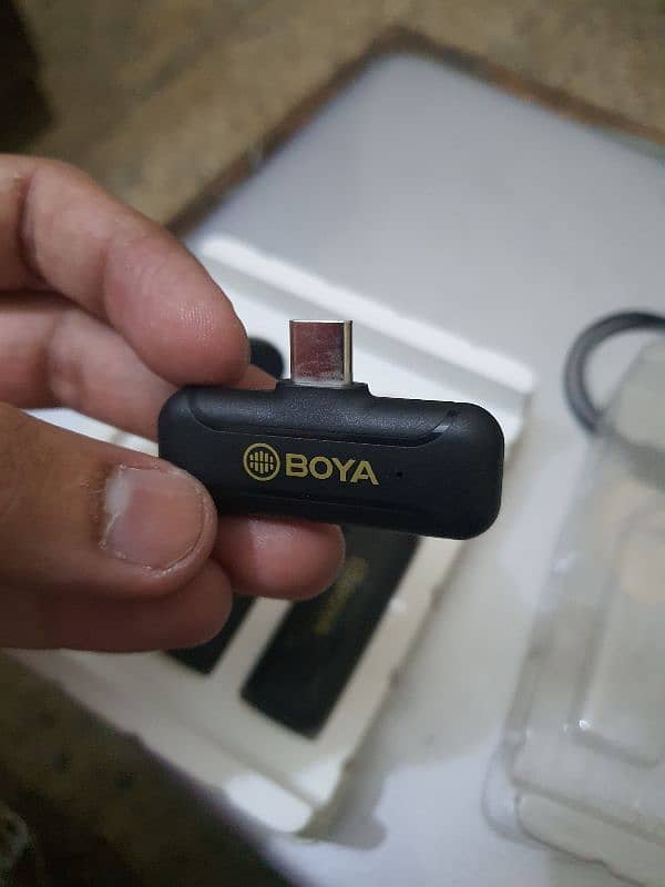 BOYA BY-WM3T2-D2 Wireless Microphone 0