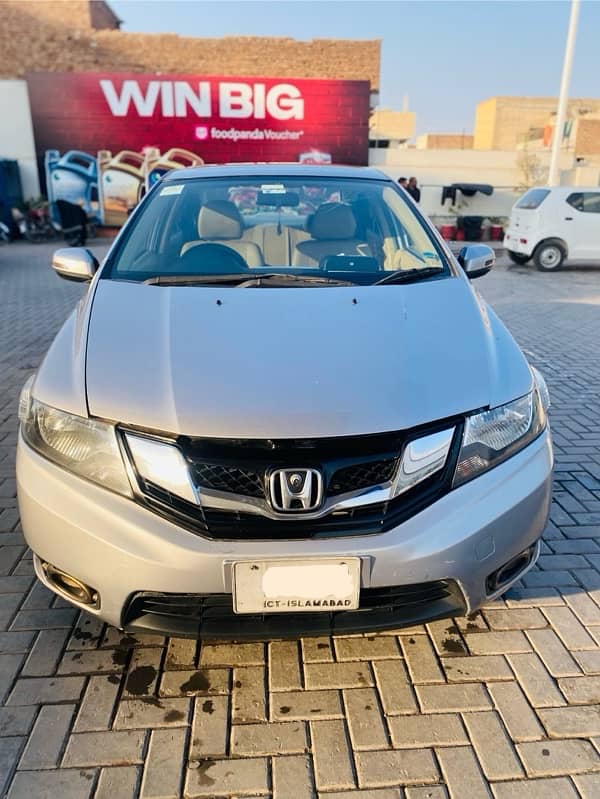 Honda City 1.5 auto 2018 beige interior 0