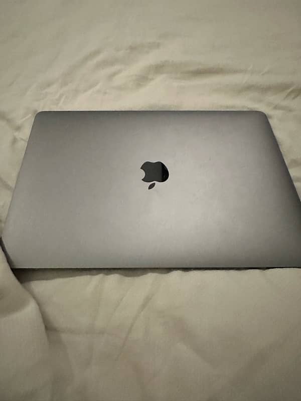 Macbook Air 2020 intel i3 256 GB 0