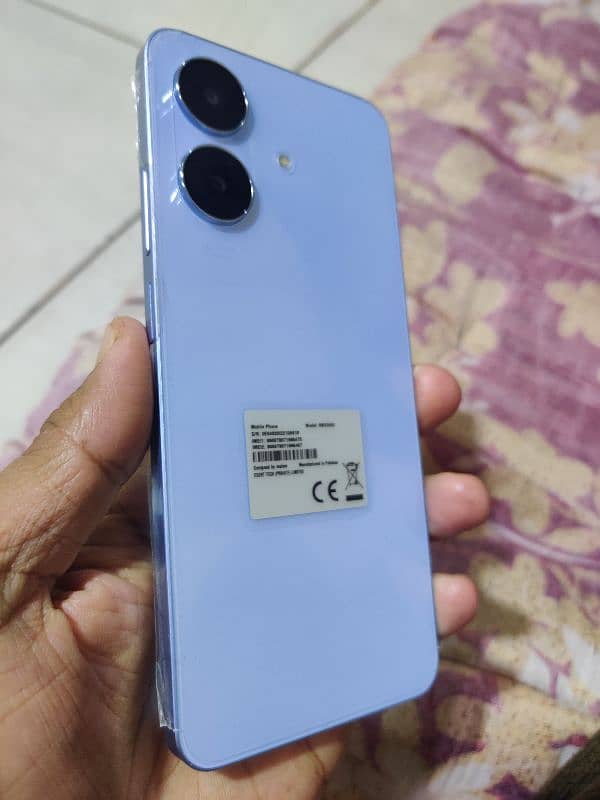 Realme Note 60 8