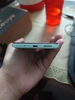 Redmi 12C - 4GB/128GB - WITH BOX, BACK COVER AND CHARGER