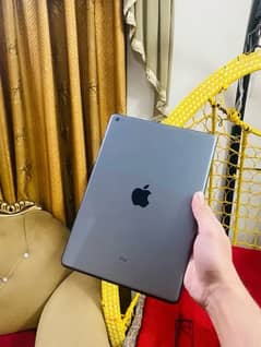 ipad 7 generation 128gb new condition