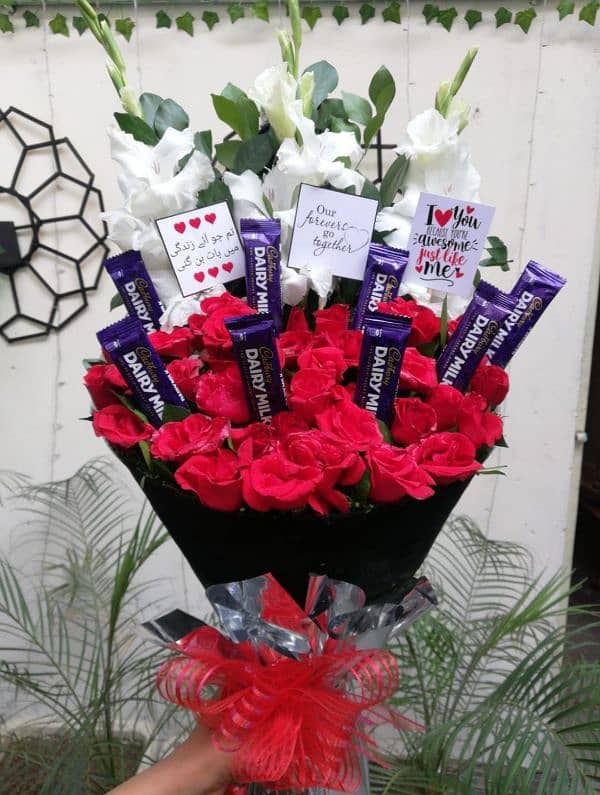 Valentines day Gift Basket Bouquet flowers chocolates 03008010073 4