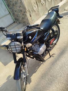 suzuki GS model 2013