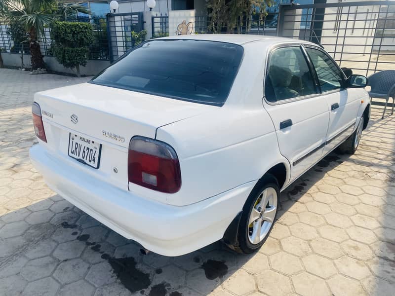 Suzuki Baleno 2004 1