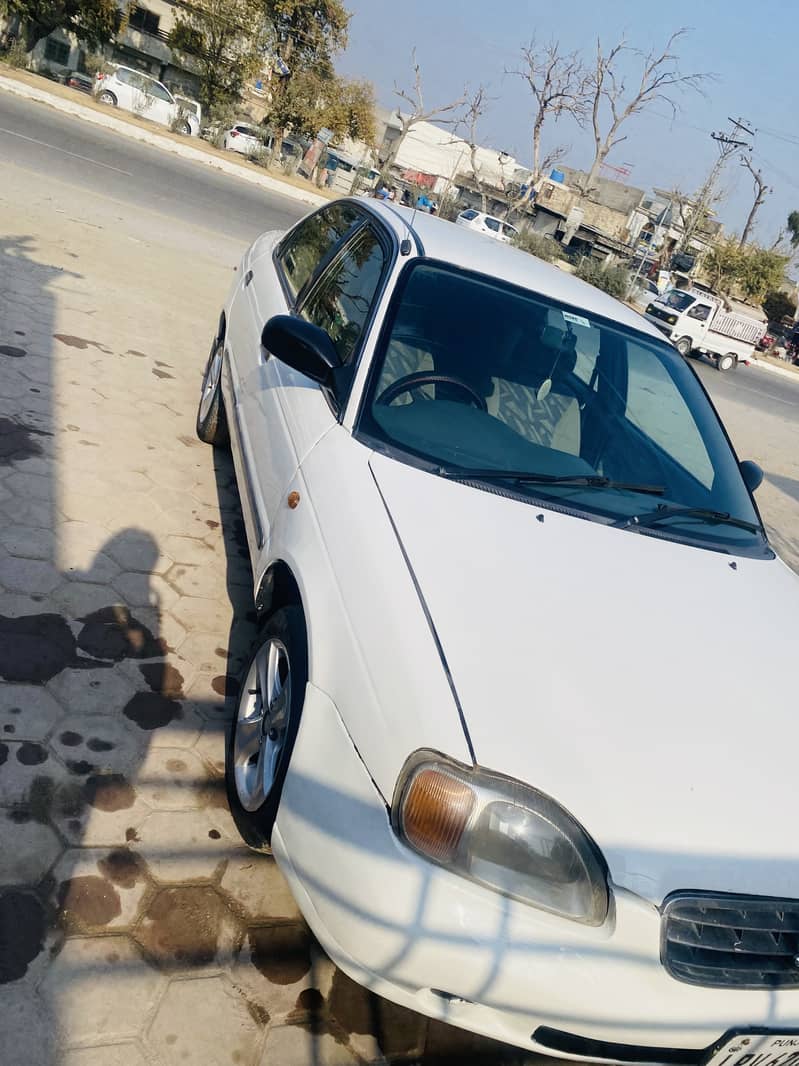 Suzuki Baleno 2004 5