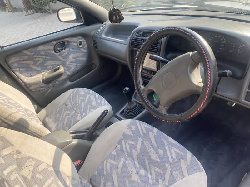 Suzuki Baleno 2004 6