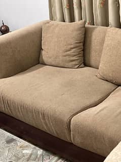 Habbit 6 seater Sofa