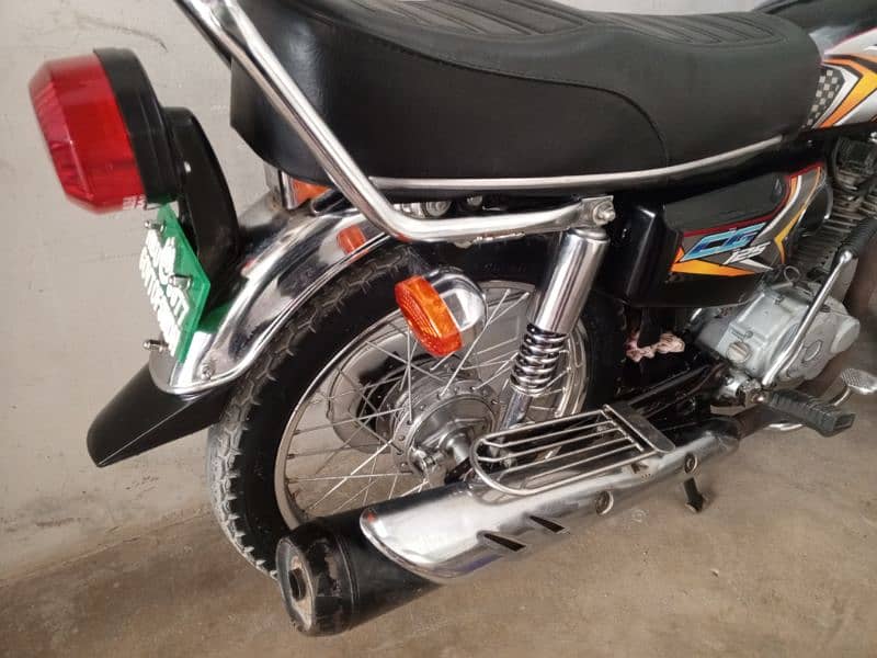 Honda CG 125 / 2018 new condition 1