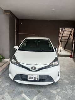 Toyota Vitz 2016