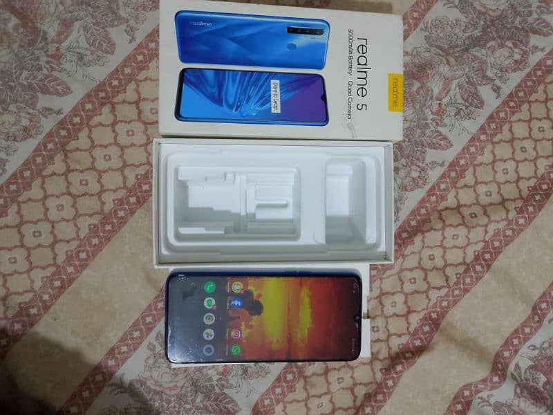 Realme 5 4/64 good condition 1