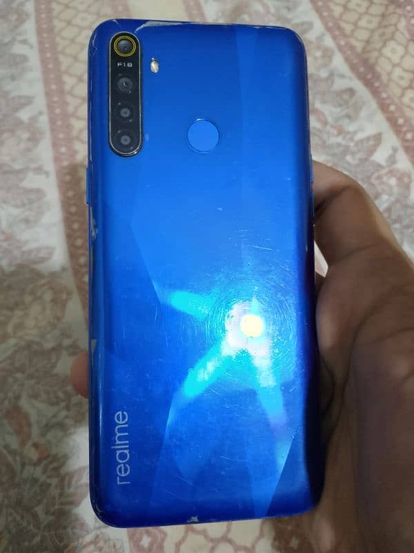 Realme 5 4/64 good condition 2