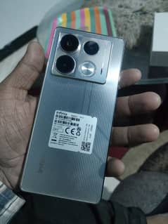 Infinix Note 40 8/256 complet box