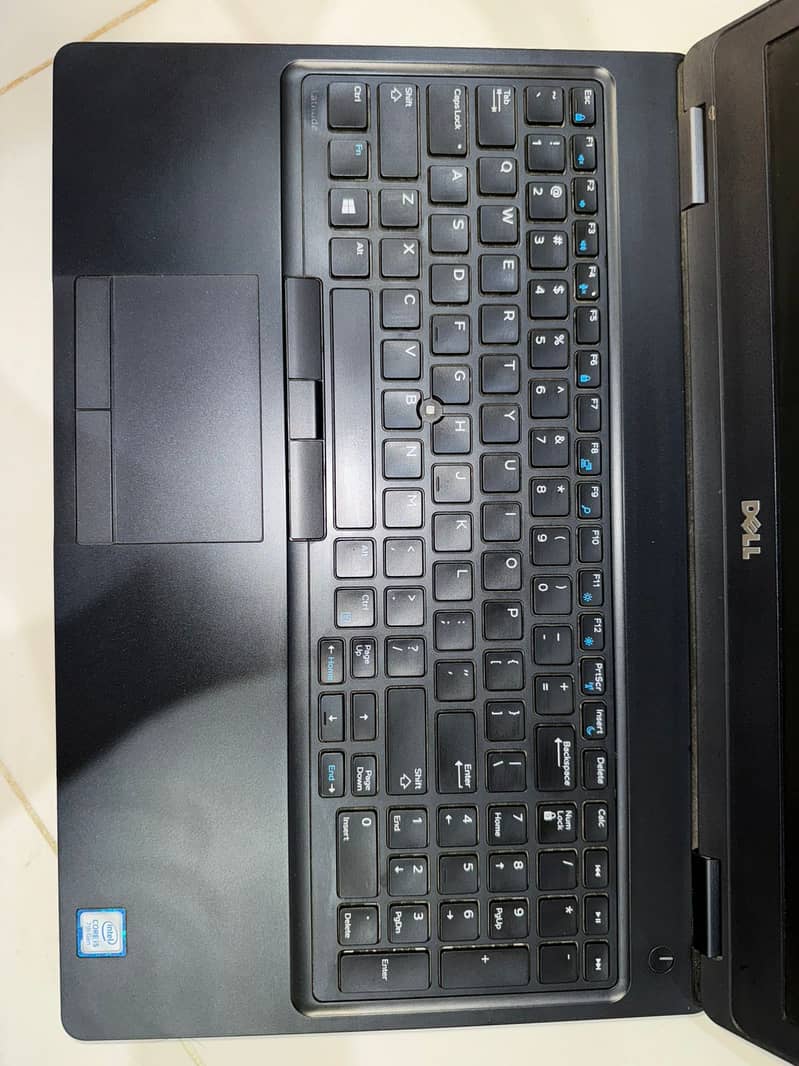 DELL Latitude E5580 i5 7th 0