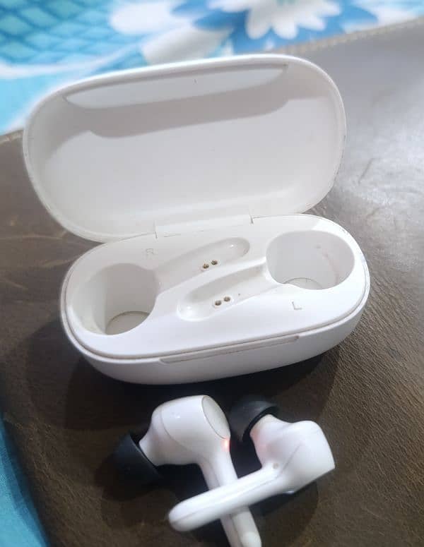 Audionic Airbuds 325 1