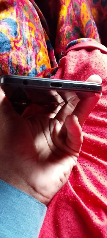 Infinix note 11 6+3/128 panle shade Wla ha condition pic me ha back ki 9