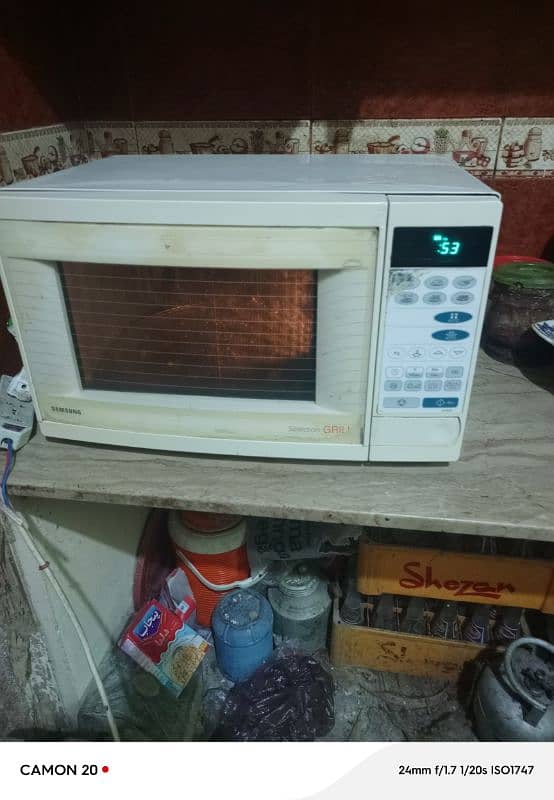 Samsung 42 litter microwave  grill oven 2