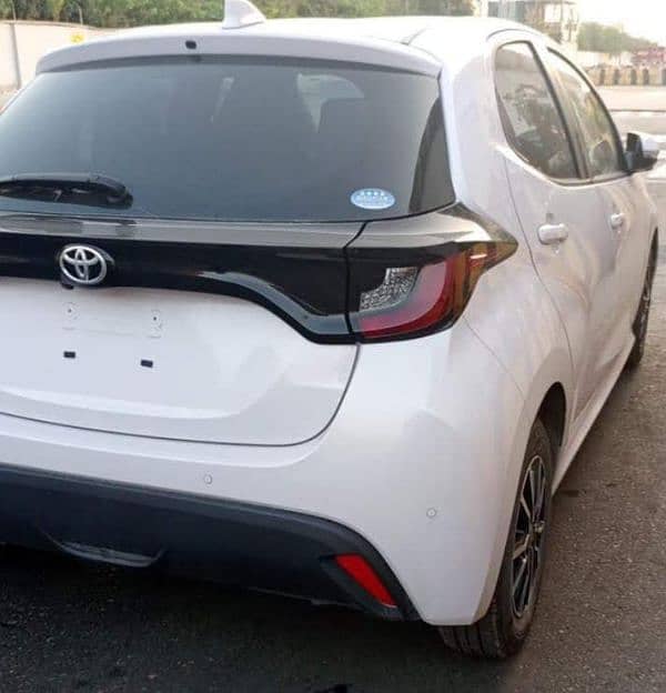 Toyota Yaris 2020 1