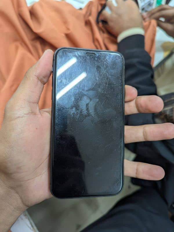 03026897723 iPhone 11 64 GB 10 by 10 condition all okay 2