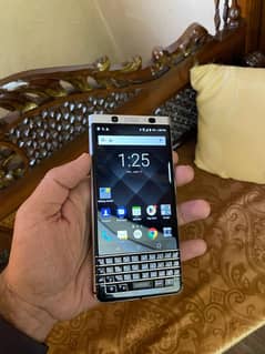 blackberry keyone silver edition canadian variant