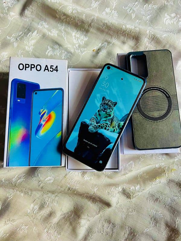 oppo A54 4/128 with box and charger 0