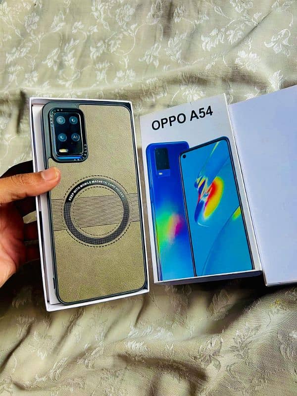 oppo A54 4/128 with box and charger 2