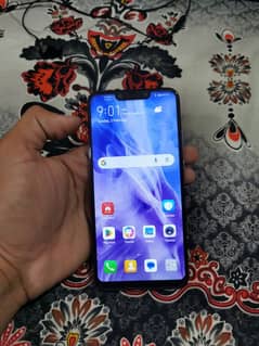 Huawei Nova 3 (4/128)