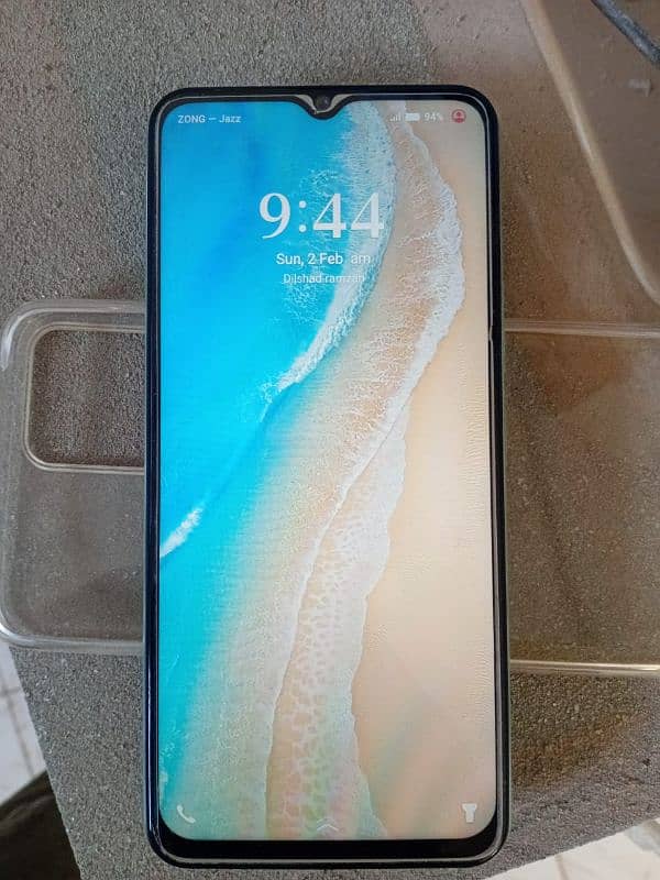 vivo y03t only 15 day used. . . . 4+4. . 128 . . 1