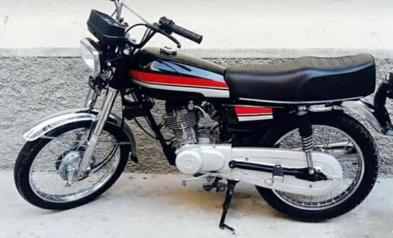 Honda bike 125cc03252553595 present for sale model 2003 0