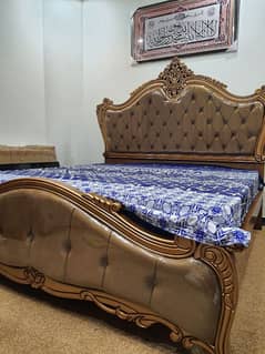 carving bed set new Not used King size Without mattris cinyoti style