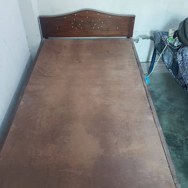 2 Wooden Bed 3