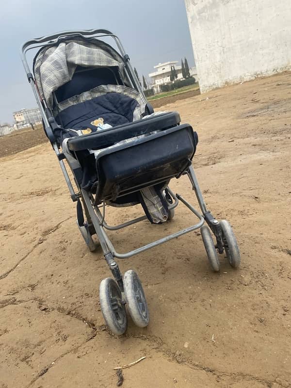 baby pram good condition 0